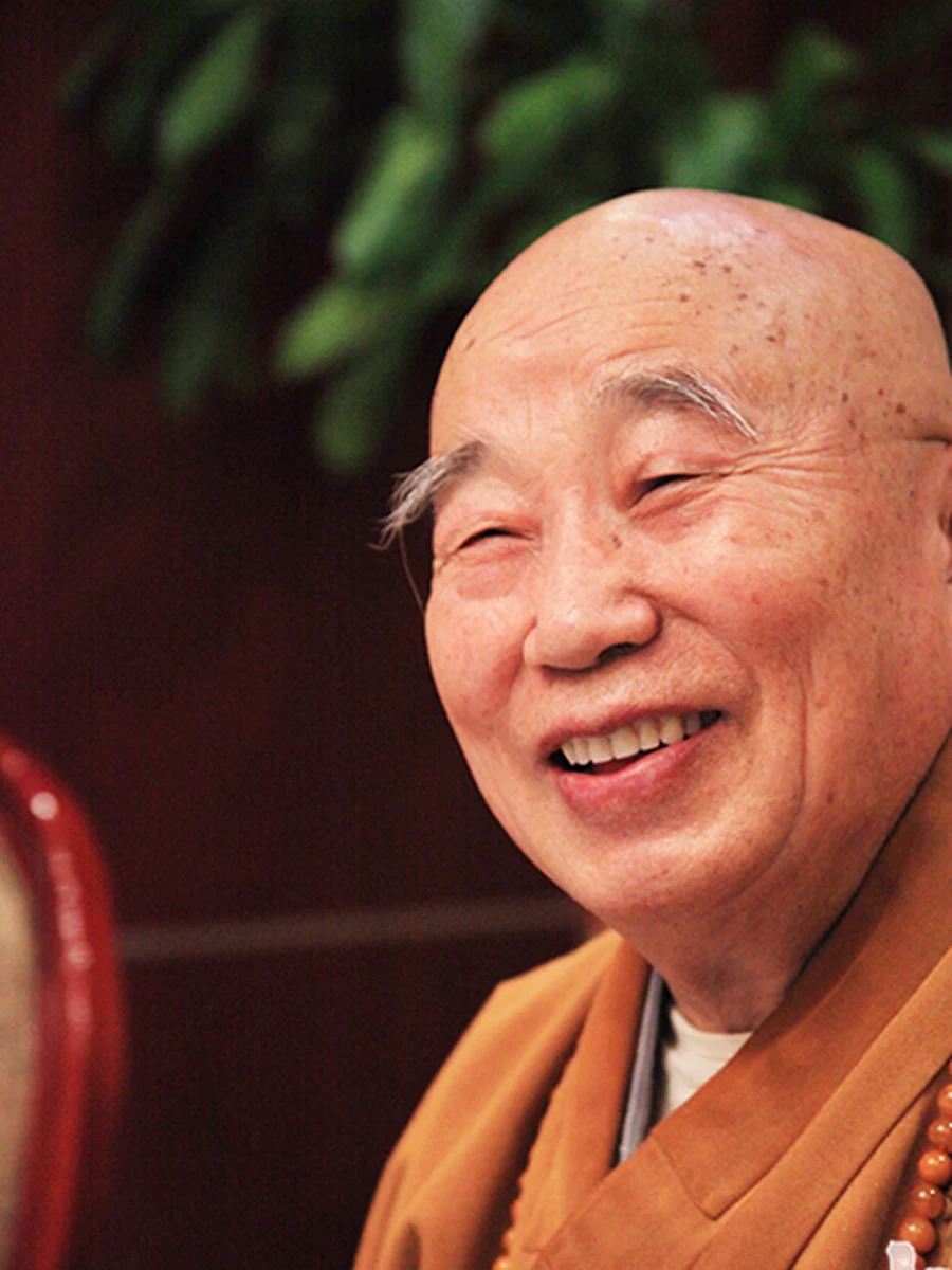 传印长老